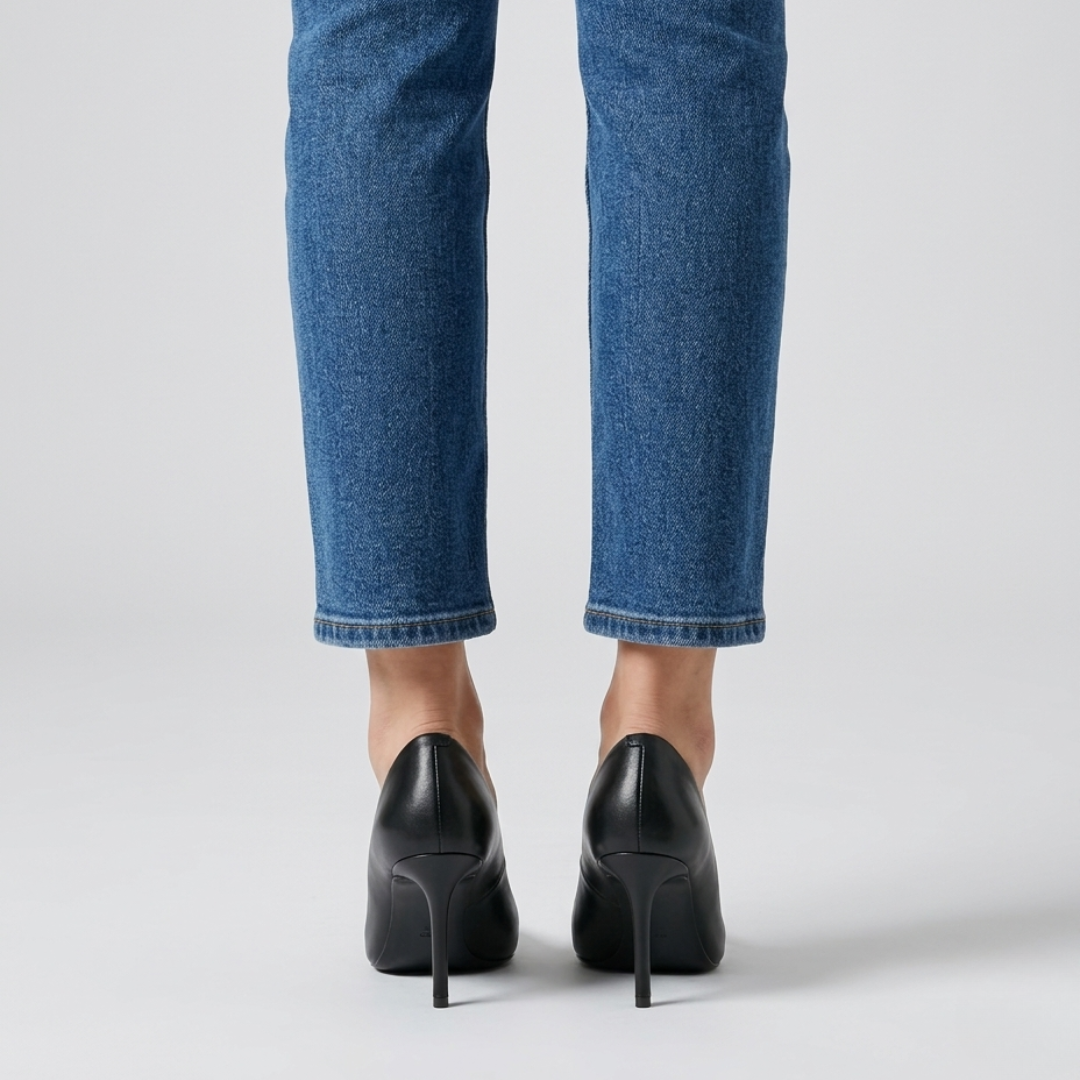 Lalla | Décolleté Femminile Elegante