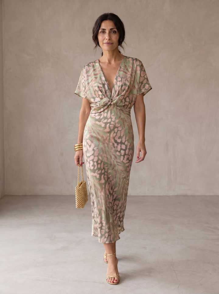 Antonella | Elegant dress in light and flowing fabric